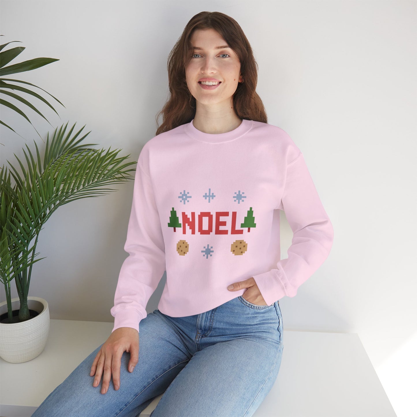 Christmas Noel In Pixel Unisex Heavy Blend™ Crewneck Sweatshirt